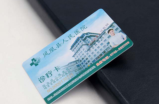 水晶滴膠卡制作影響質(zhì)量的四個(gè)原因！